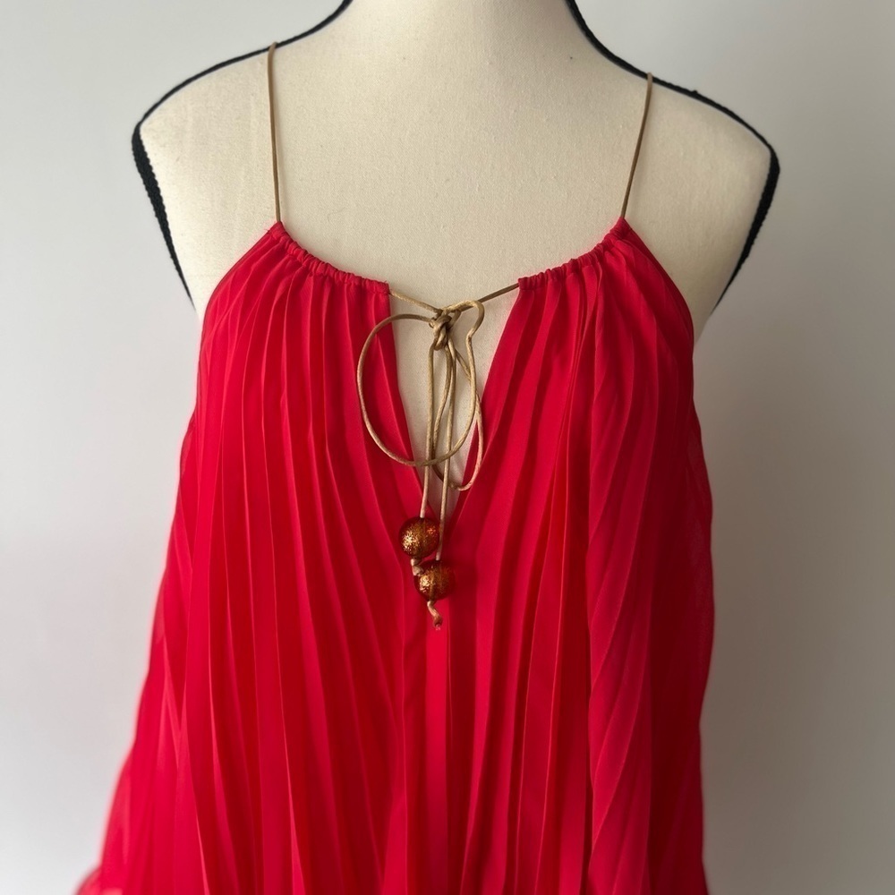 Coral Pleated Dress - Picture 4 of 12